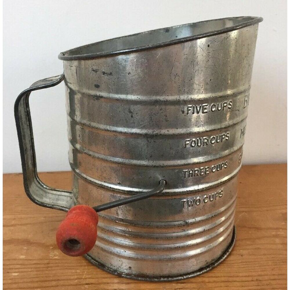 Vintage Bromwells Measuring Sifter Large 5 Cup Dry Goods Baking Sifter Red Knob